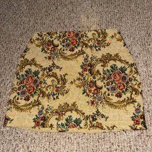 Skirt Size L from a Small Business Boutique